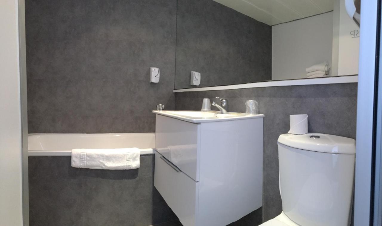 Hotel Les Rives Bleues 라그랑모트 외부 사진